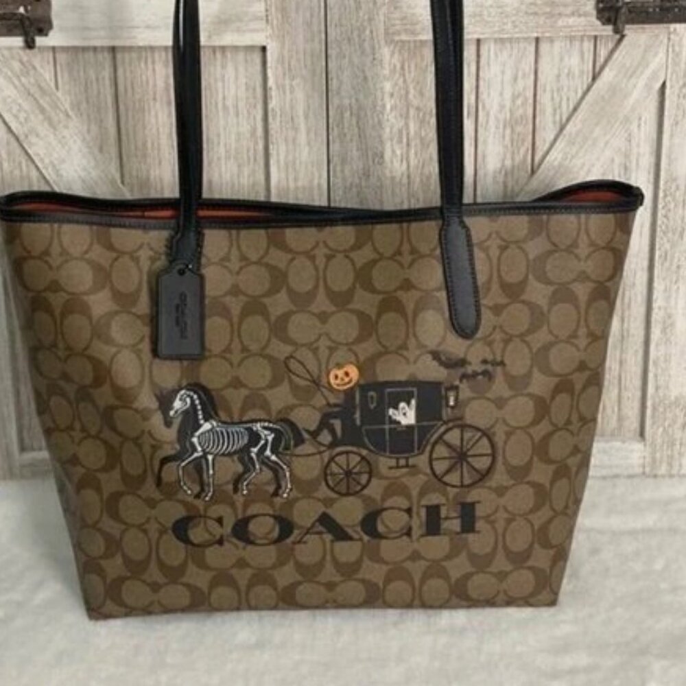 🎁💕Coach X Peanuts City Tote In Signature Canvas With Snoopy Woodstock Print